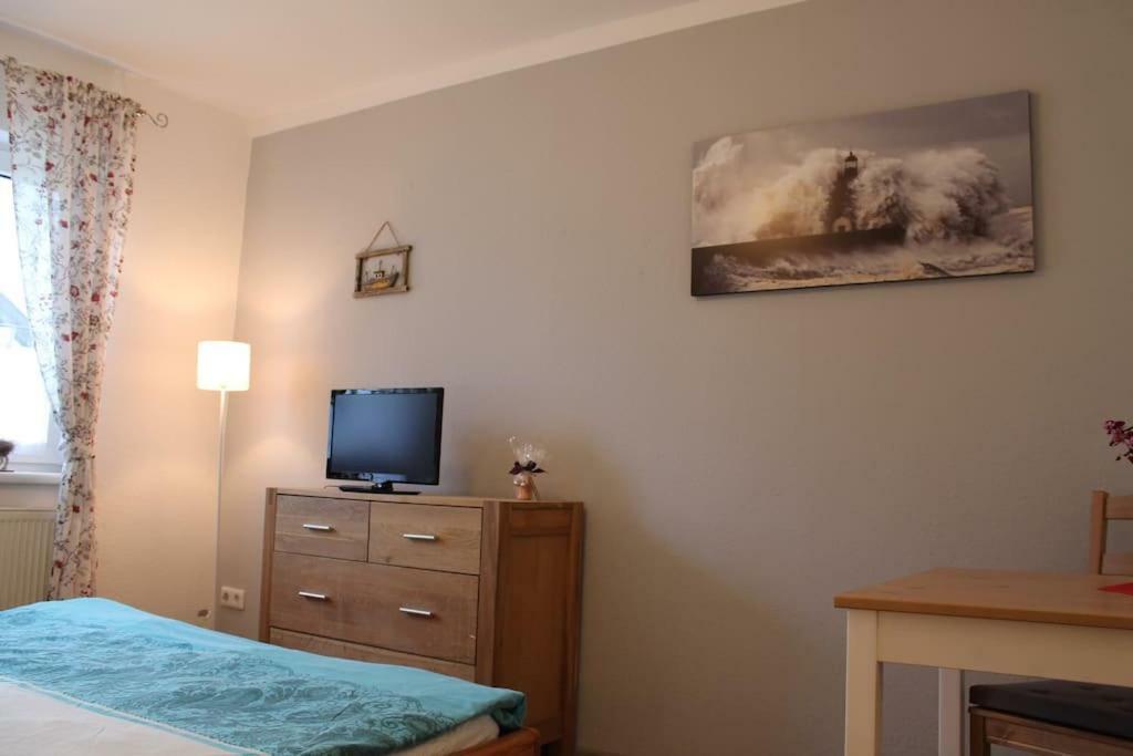 Ferienappartement Am See II Im Biospharenreservat ショルフハイデ エクステリア 写真